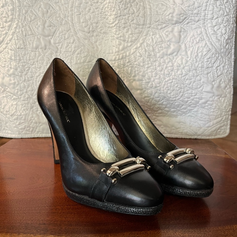 Banana Republic Buckled Heel